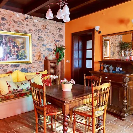 Holiday home Comfortable House With Sea View In + Jacuzzi